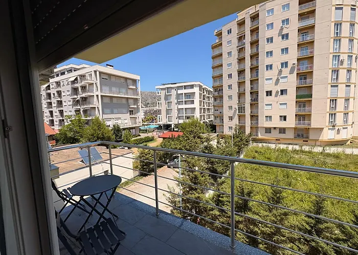 Escape Luxury Apartment 2 Shengjin
